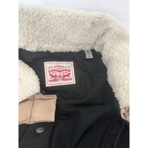 Levi's Quilted Black and Cream Puffer Vest with Sherpa Collar XXL NWOT - Picture 7 of 9